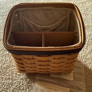 Longaberger basket, excellent condition w/ liner.